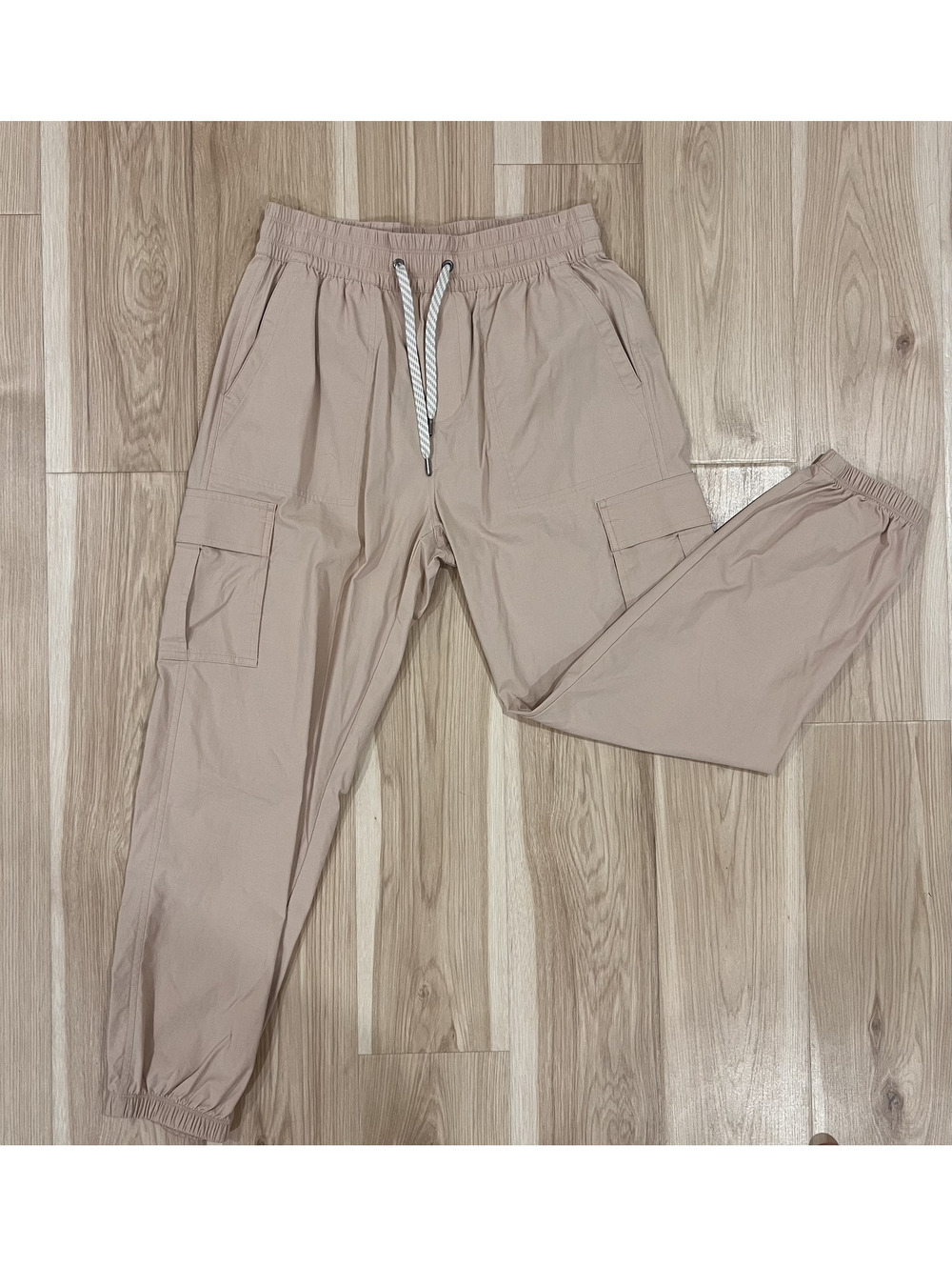 Vuori Scout Cargo Jogger Pants Womens Small Tan Khaki VW494